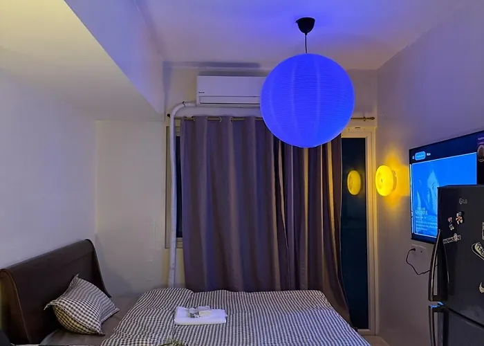 Pocco-breeze-moonlight Apartamento Manila